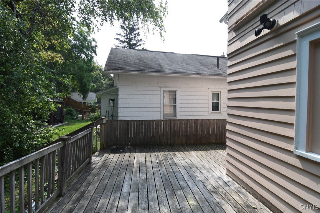 photo 1 : 305 Kensington Road, Syracuse NY 13210