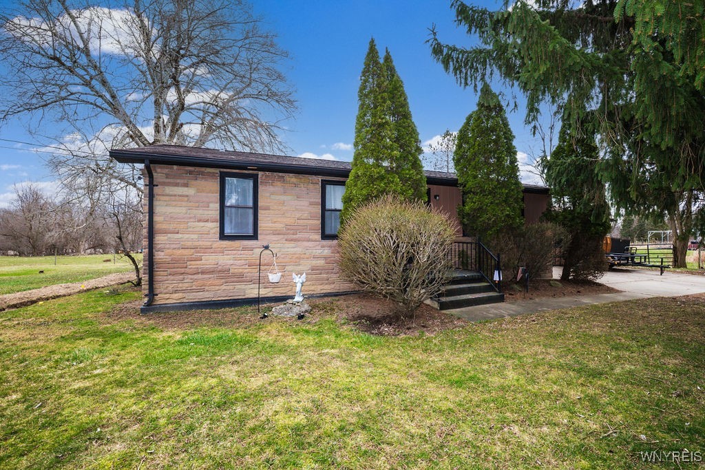 photo PcYIKdsUn0ySTAKcsWvS8: 12284 Tonawanda Creek Road, Newstead NY 14001