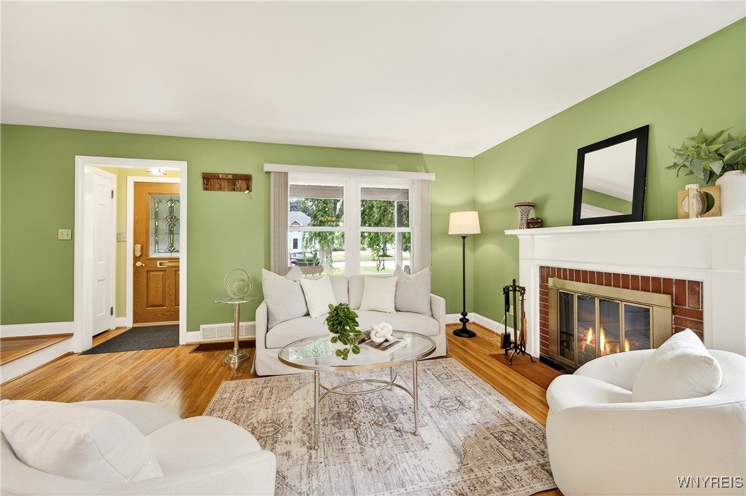 photo 4 : 118 Allenhurst Road, Amherst NY 14226