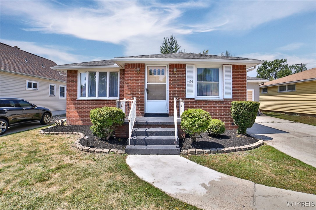 photo vfaDxknZfo5O40g0edtqr2A6CABQKnLhE9WfHE0aY: 126 Leonore Road, Amherst NY 14226