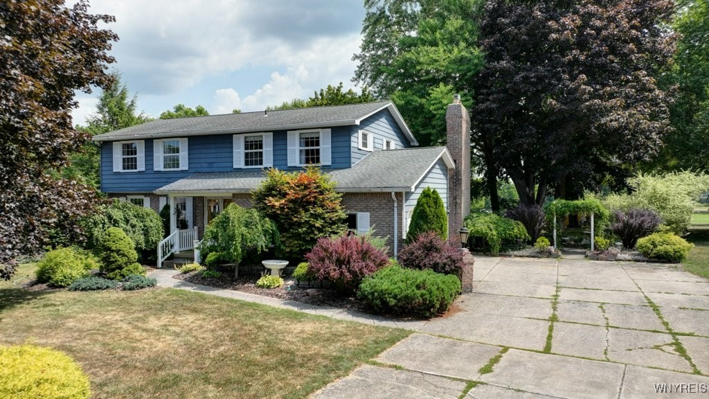 photo undefined: 261 Rolling Green Lane, Elma NY 14059