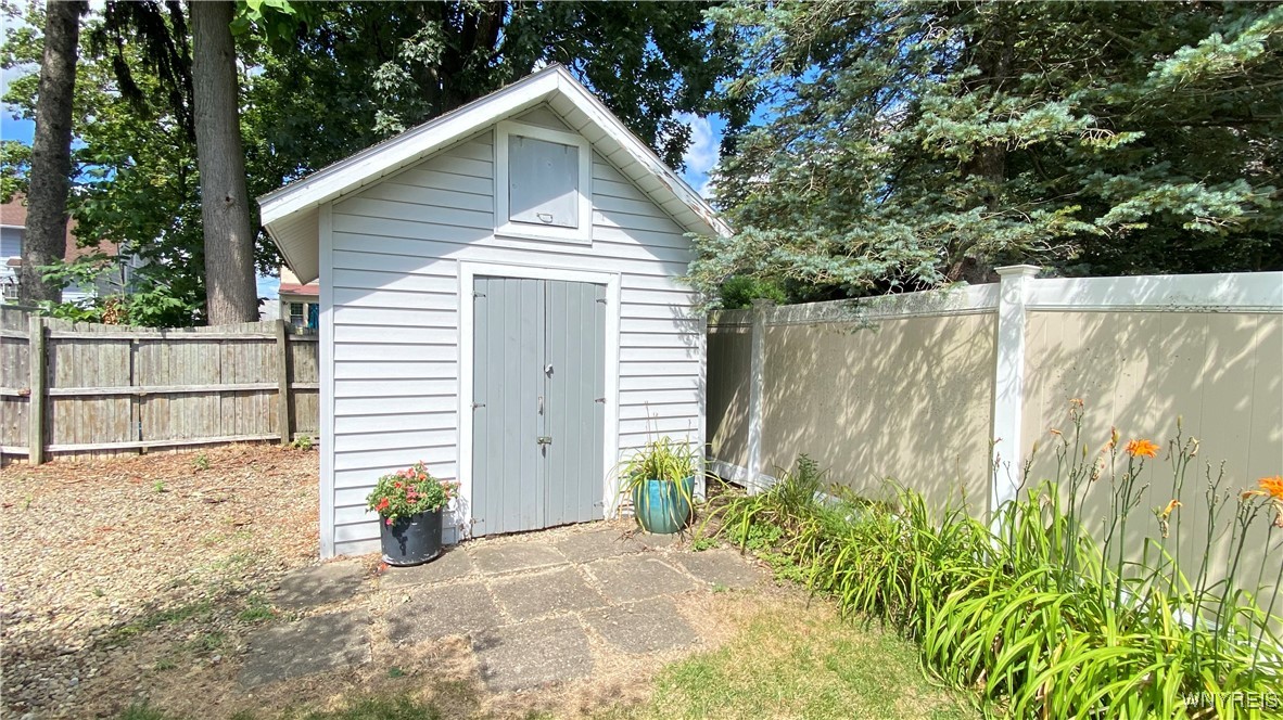 photo undefined: 30 Woodview Court, Hamburg NY 14075