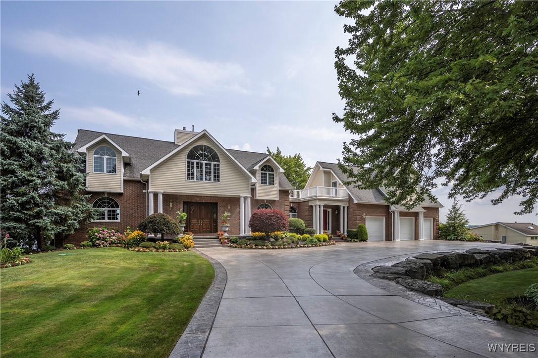 photo undefined: 4875 East River Road, Grand Island NY 14072