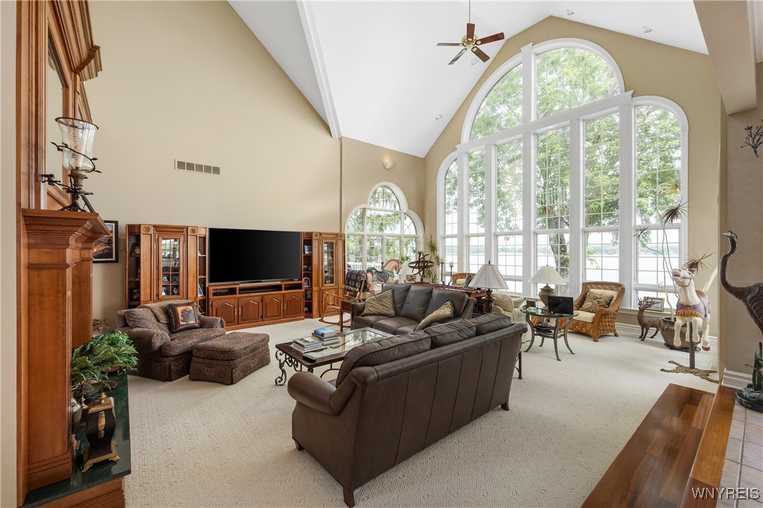 photo 4 : 4875 E River Road, Grand Island NY 14072