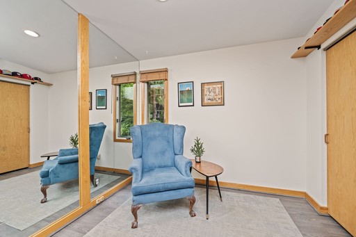 photo 4 : 10 Thornwood Drive, Brighton NY 14625