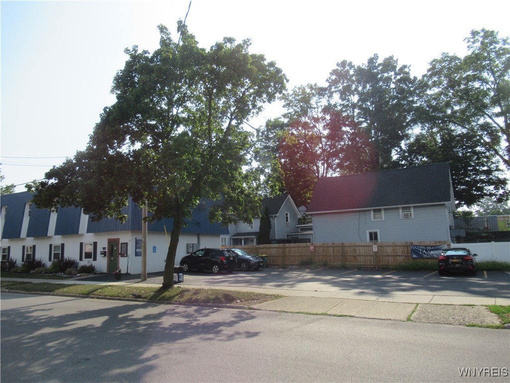 photo undefined: 91 Union Street, Hamburg NY 14075