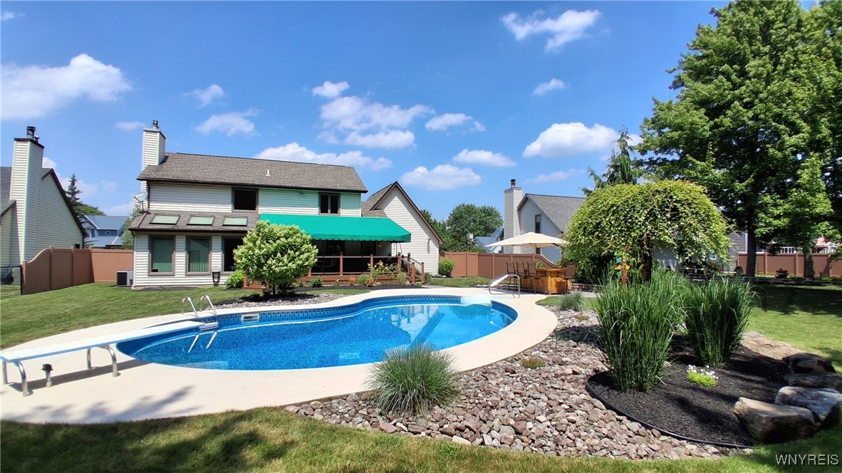 photo 4 : 891 Carter Creek Drive, Grand Island NY 14072