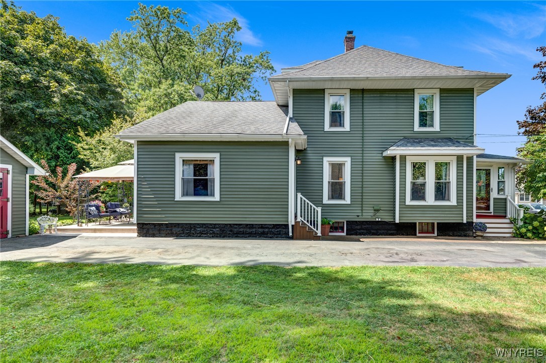 photo 3 : 38 Oliver Place, Hamburg NY 14075