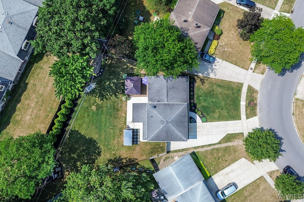 photo undefined: 715 Edgewater Drive, Amherst NY 14228
