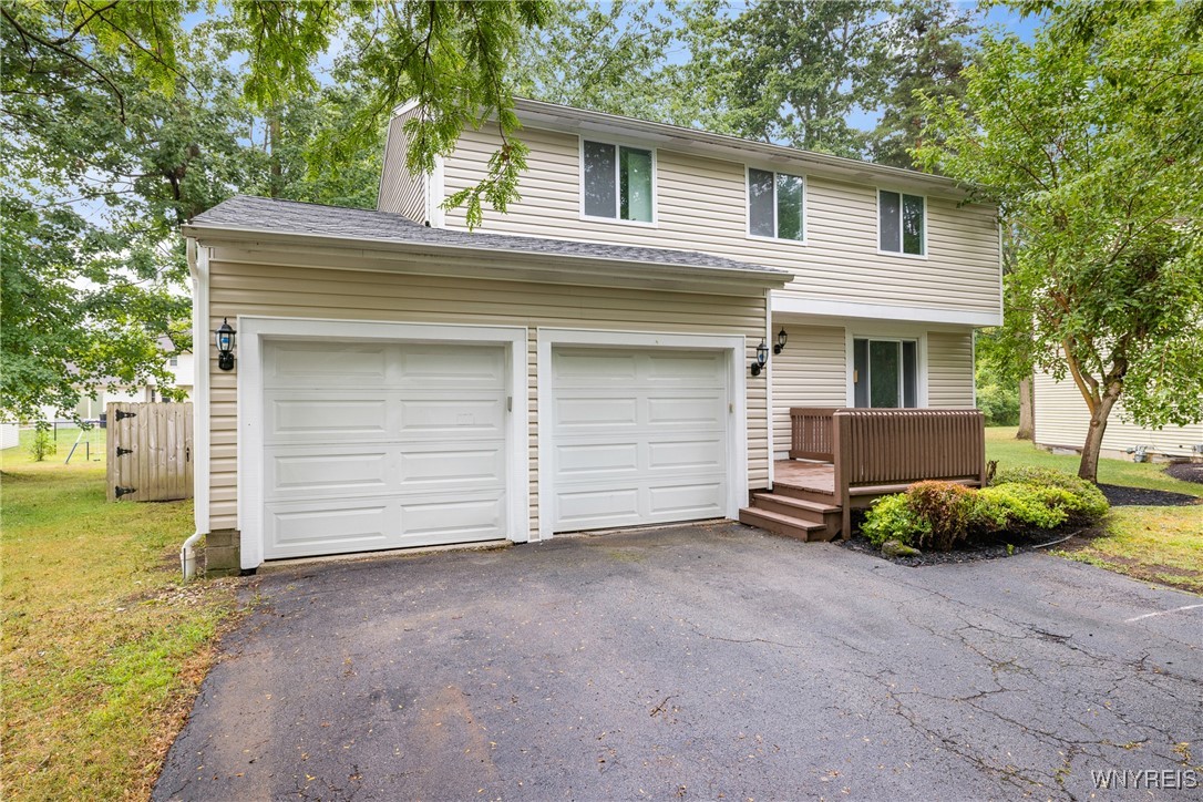 photo 1 : 88 Greengage Circle, Amherst NY 14051