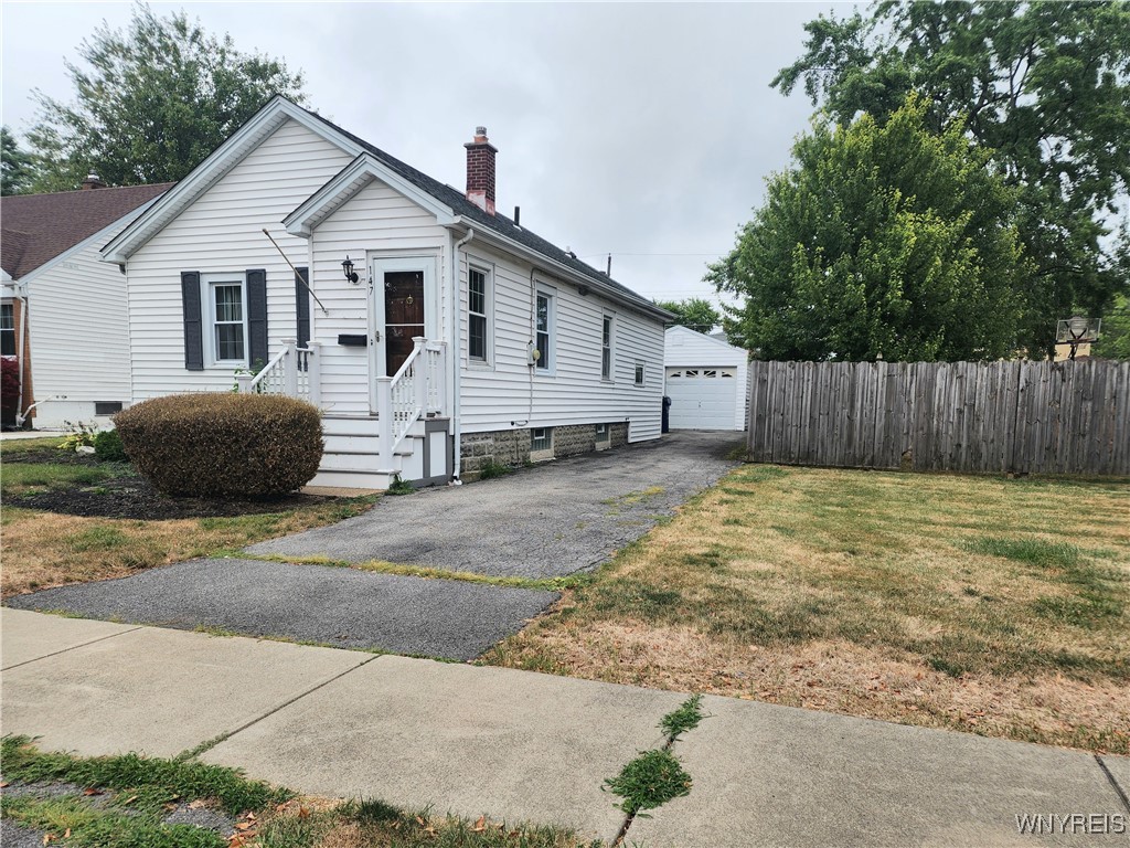 photo 1 : 147 Leonore Road, Amherst NY 14226