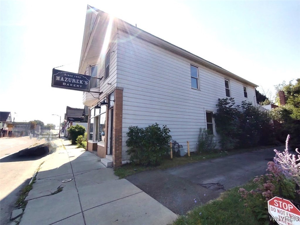 photo undefined: 543 South Park Avenue, Buffalo NY 14204