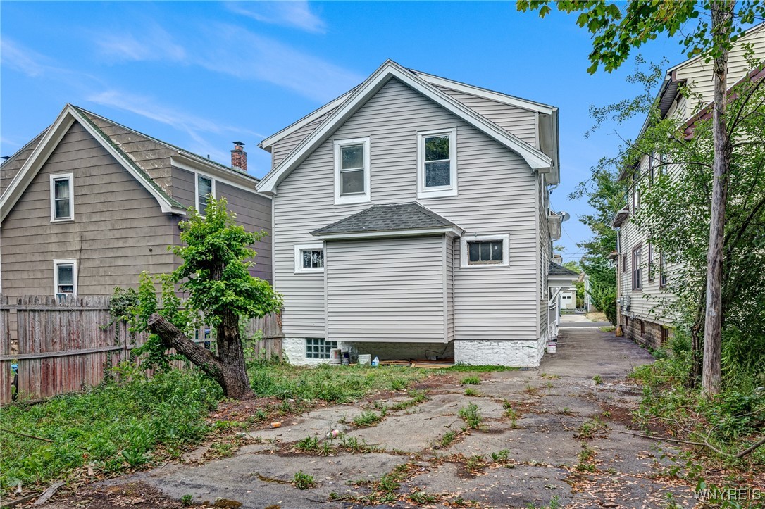 photo undefined: 621 Highgate Avenue, Buffalo NY 14215