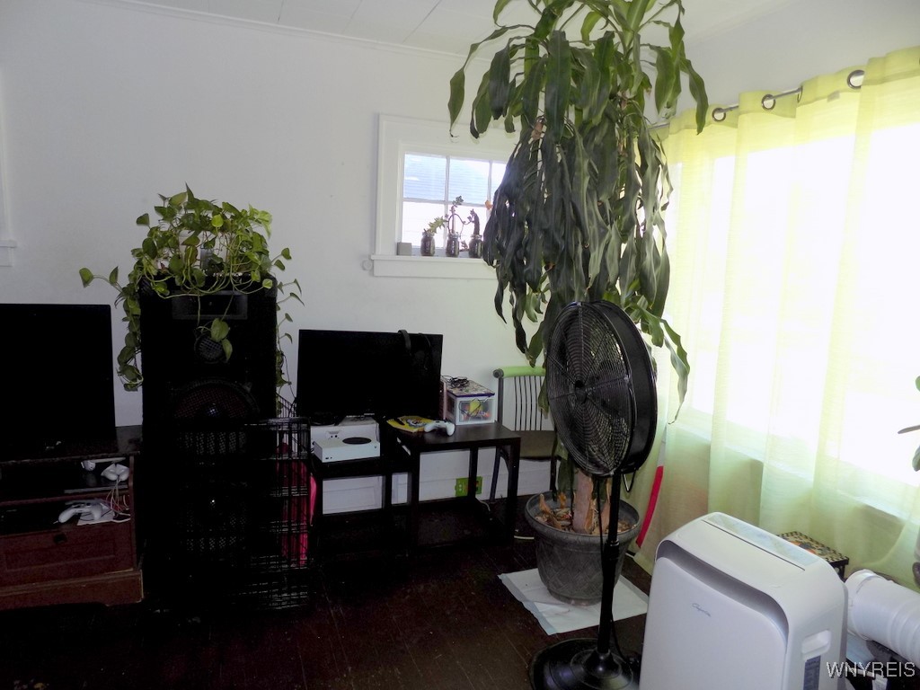 photo 4 : 74 Ross Avenue, Buffalo NY 14207