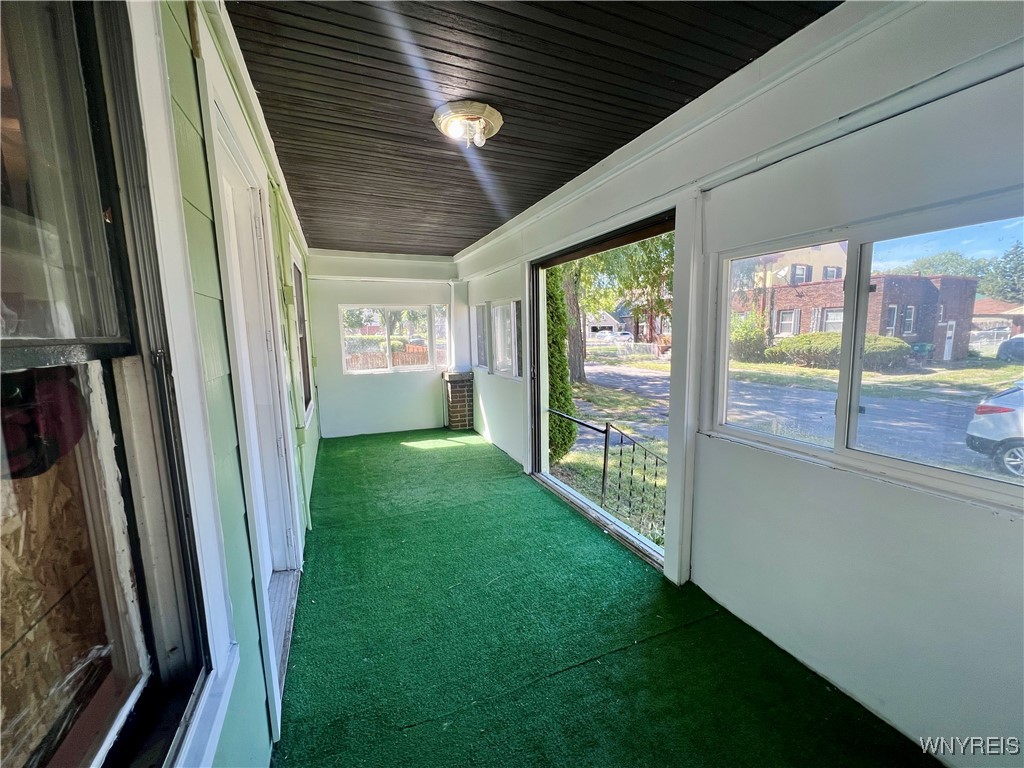 photo 4 : 1611 Linwood Avenue, Niagara Falls NY 14305