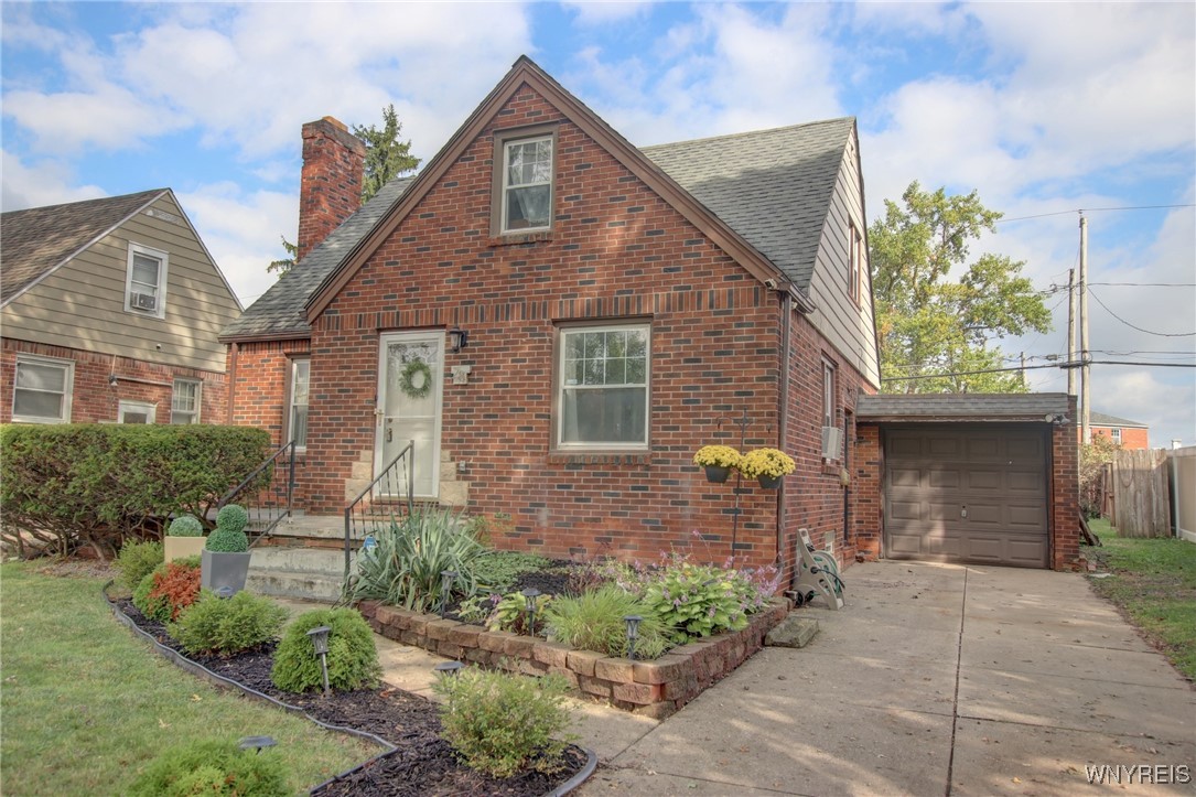 photo 0: 28 Cedar Road, Cheektowaga NY 14215