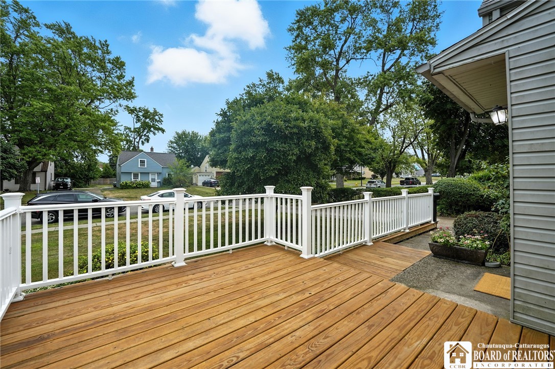 photo 3 : 421 Lamarck Drive, Cheektowaga NY 14225