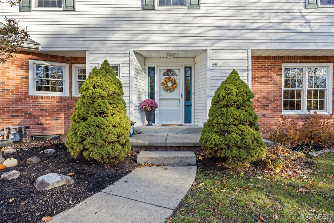 photo 2 : 4486 Shadyridge Drive, Hamburg NY 14075