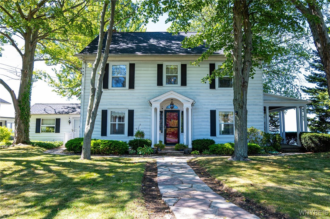 photo oBrOnG7YPvT8b: 4998 Lake Shore Road, Hamburg NY 14075