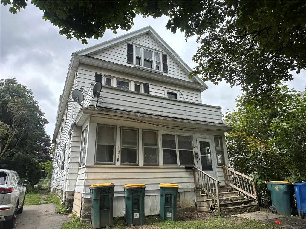photo undefined: 251 Parkway, Rochester NY 14608