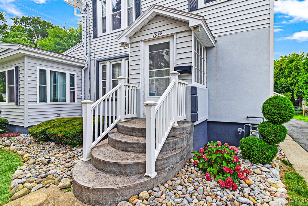 photo 1 : 1614 Harrison Avenue, Utica NY 13501