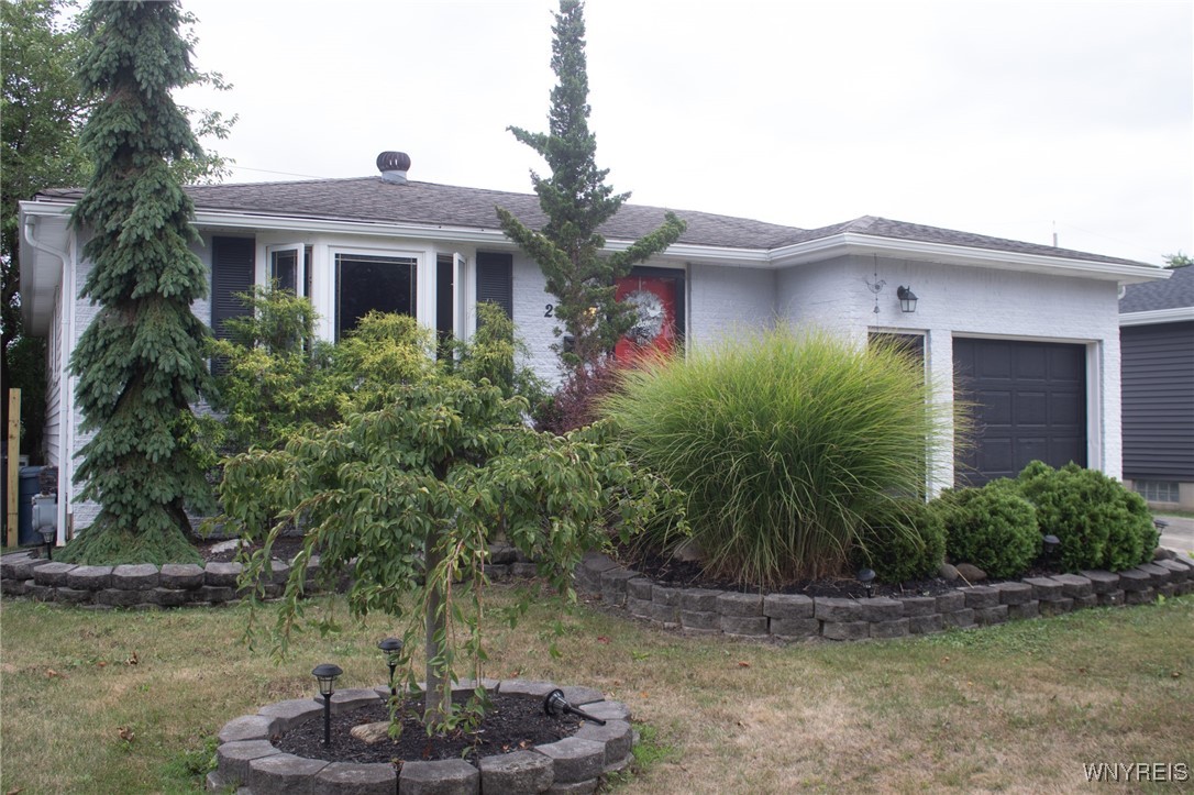 photo undefined: 25 Oakwood Drive, Cheektowaga NY 14227