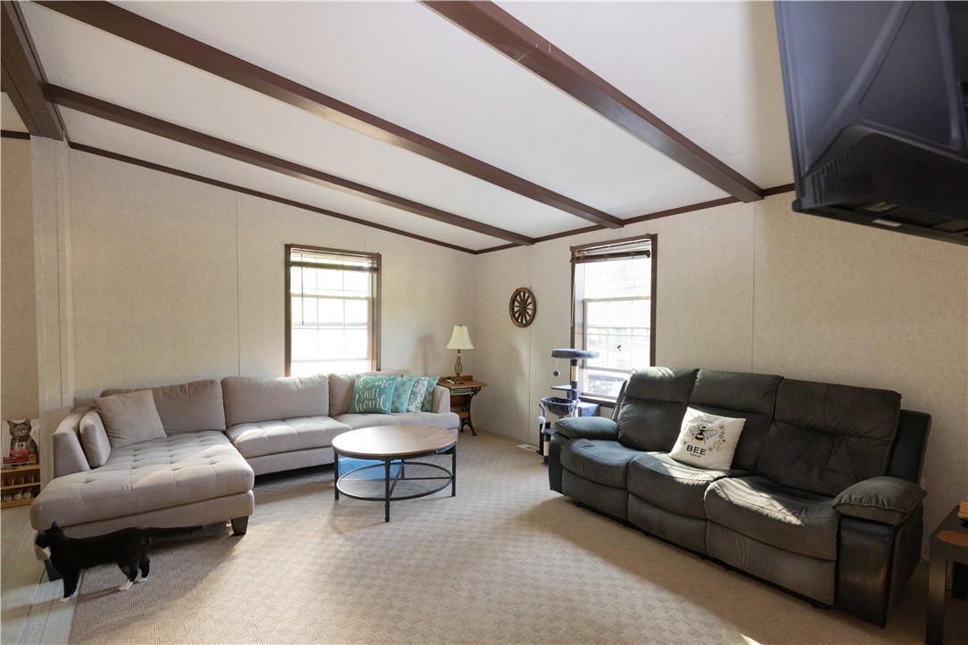 photo 2 : 941 Waterloo Geneva Rd Road 42, Waterloo NY 13165