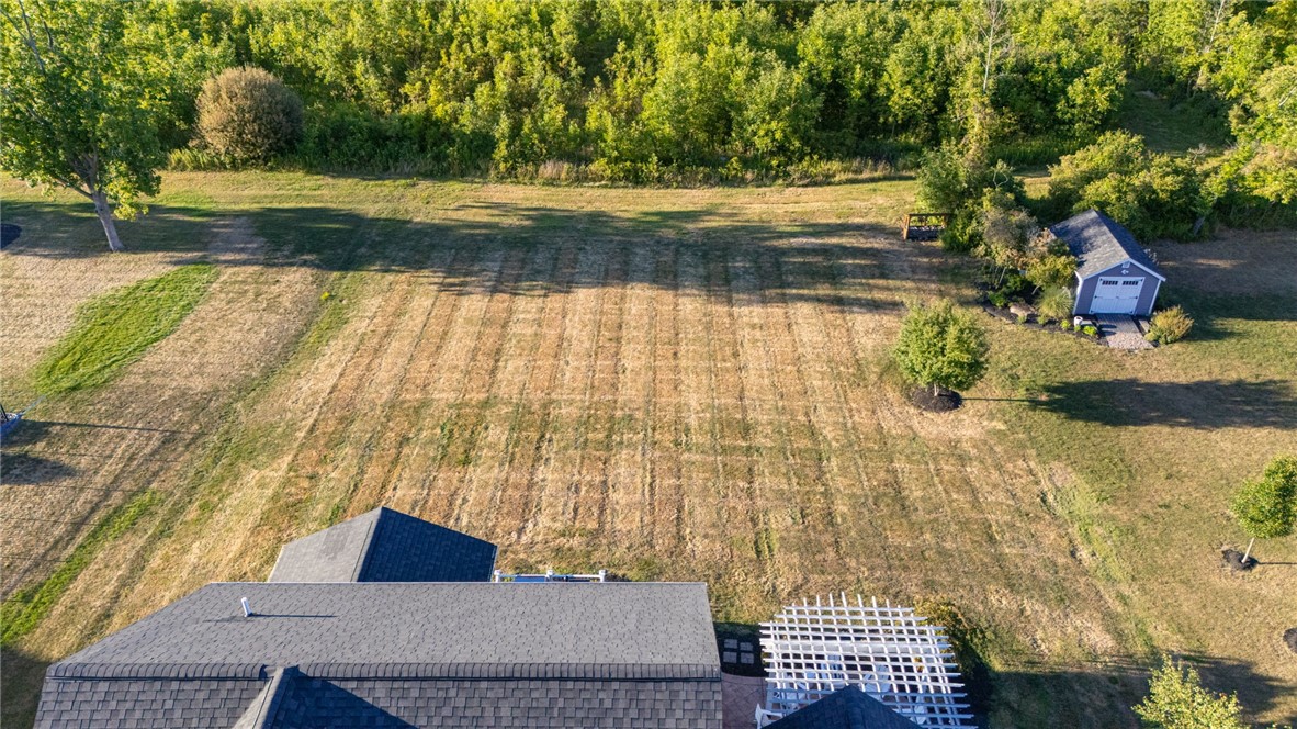 photo sP06wvblFhr0: 8 Hawkes Landing, Greece NY 14468