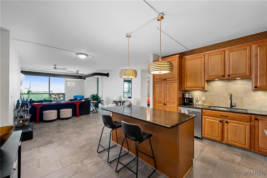 photo 4 : 132 Lakefront Boulevard 404, Buffalo NY 14202