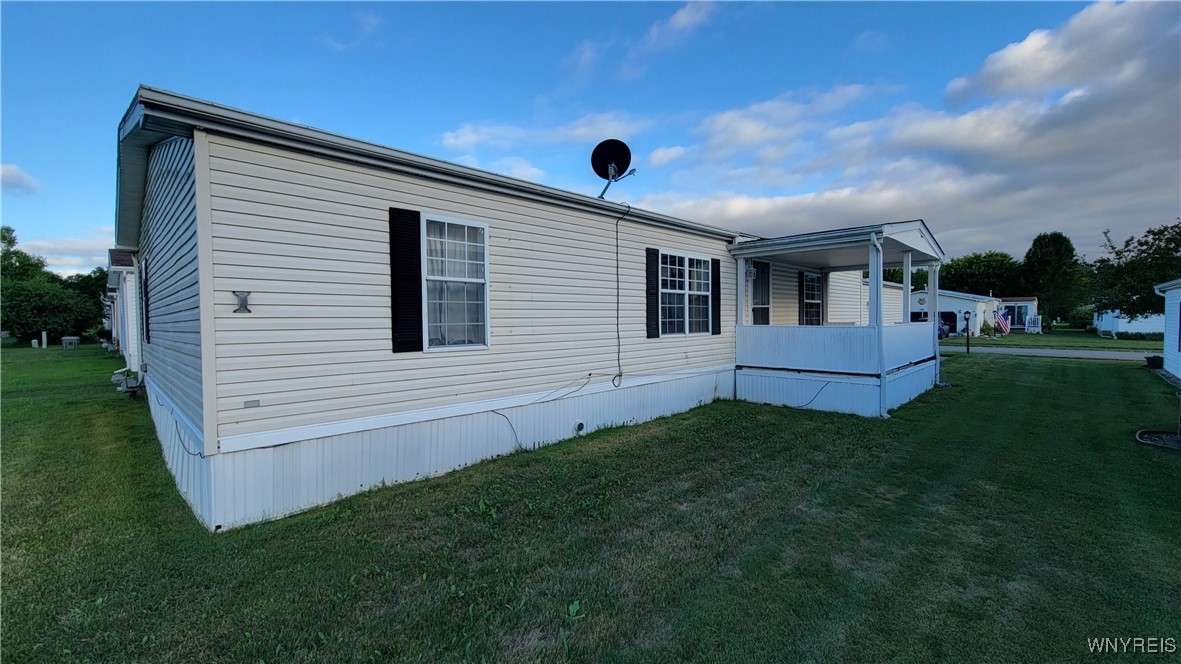photo undefined: 179 Golden Pond, Newstead NY 14001