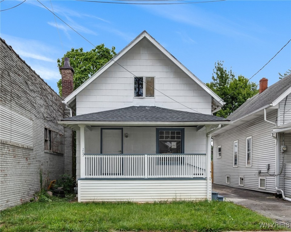 photo CbeGZcQwNzucP5m1M9EoN-fUlf7Q: 265 Hagen Street, Buffalo NY 14215