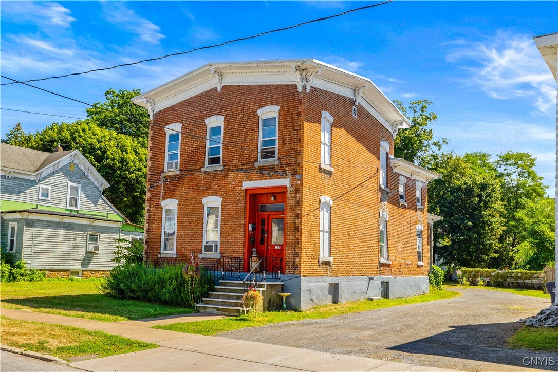 photo 2 : 117 West Walnut Street, Oneida NY 13421