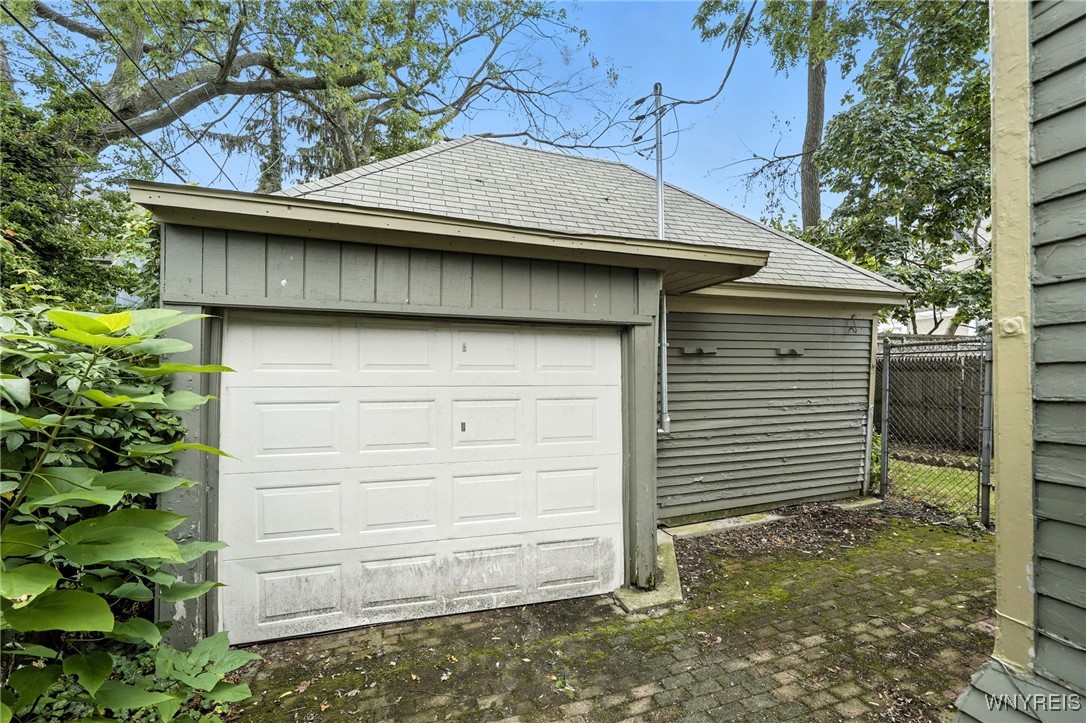 photo 2 : 333 Ashland Avenue, Buffalo NY 14222