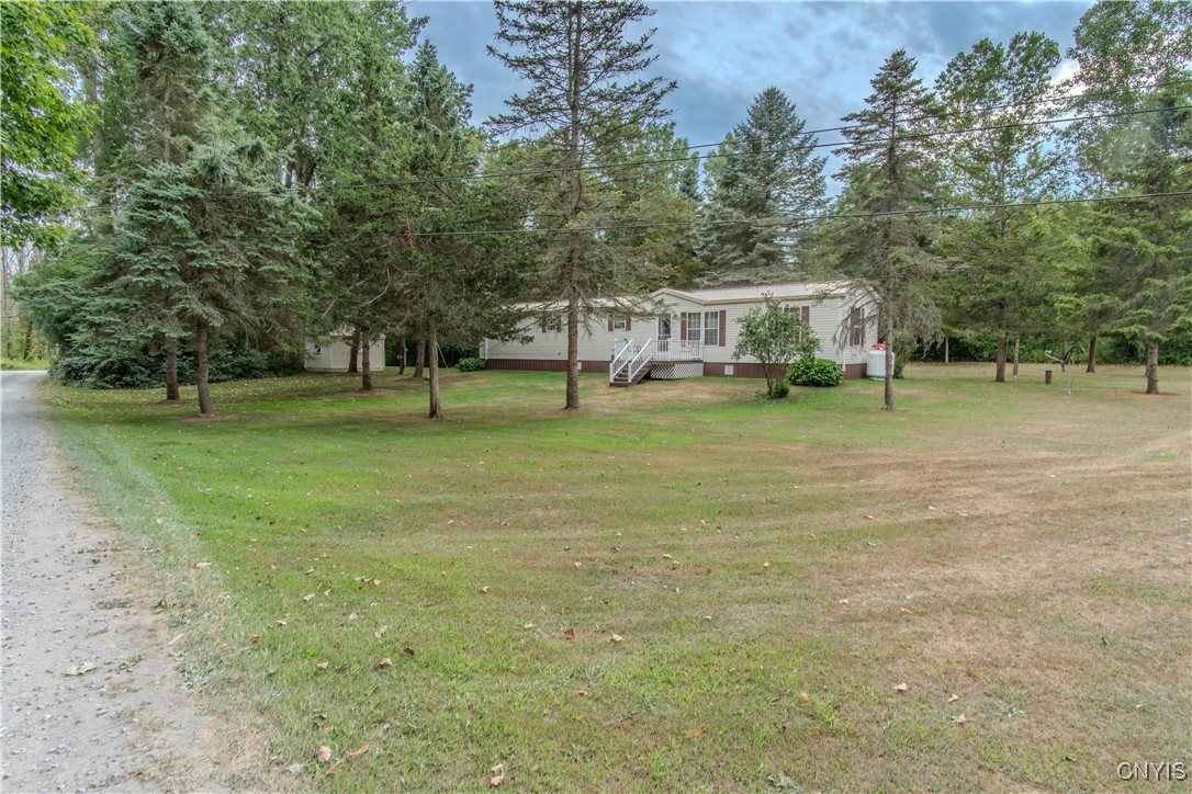 photo NffmIpE8HfUtXmRbrq3jXQjFw: 7695 Jefferson Park Road, Ellisburg NY 13636