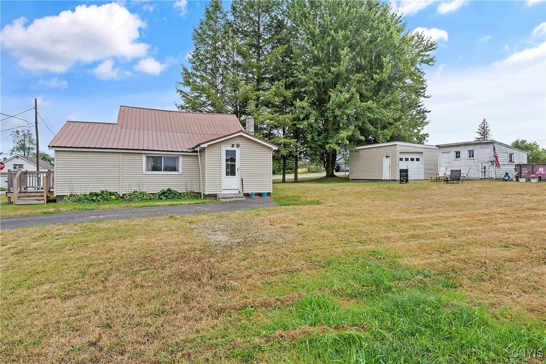photo 1 : 16723 County Route 76, Adams NY 13606