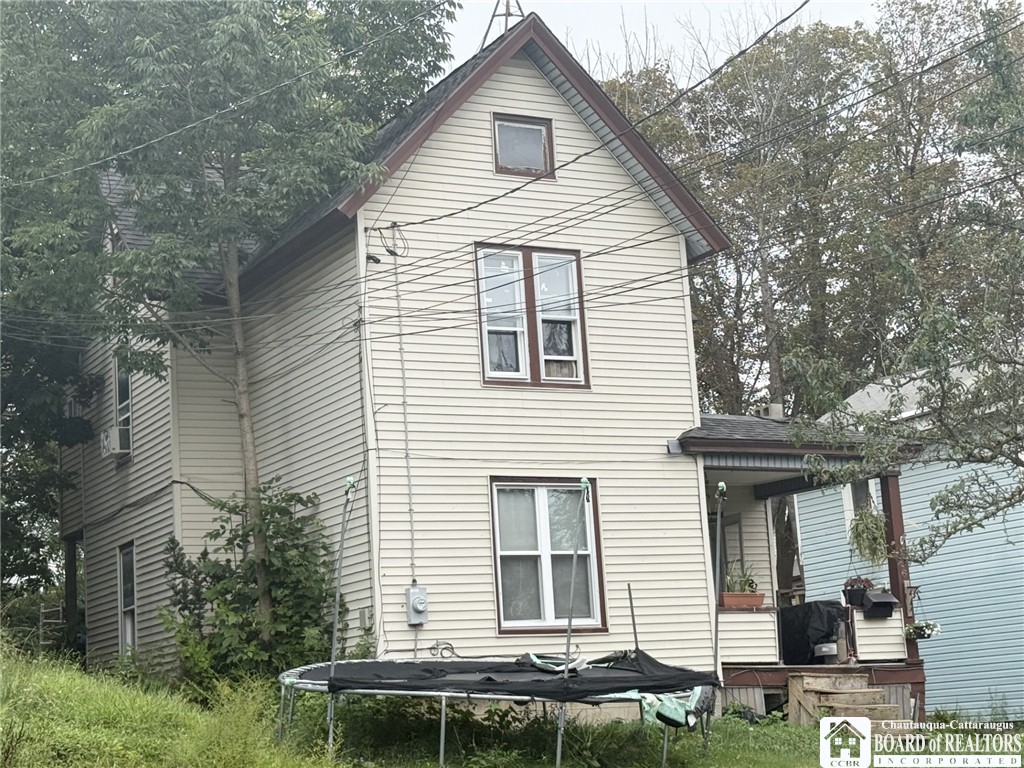 photo cZBbGOubmfByGJlzFglIZJhTtrY: 196 South Main Street, Jamestown NY 14701