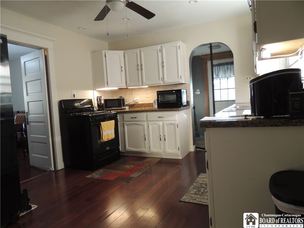 photo Hizpemf20xF686s: 20 Elam Avenue, Jamestown NY 14701