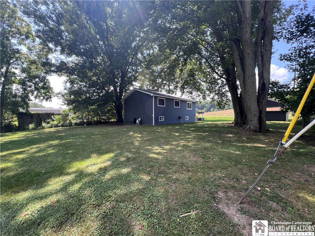 photo 4 : 5608 Meadows Road, Chautauqua NY 14728