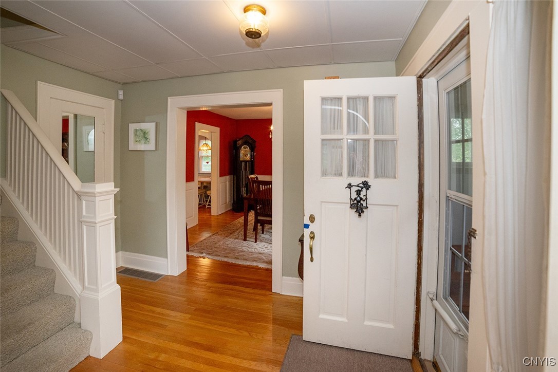 photo 2 : 511 Robineau Road, Syracuse NY 13207