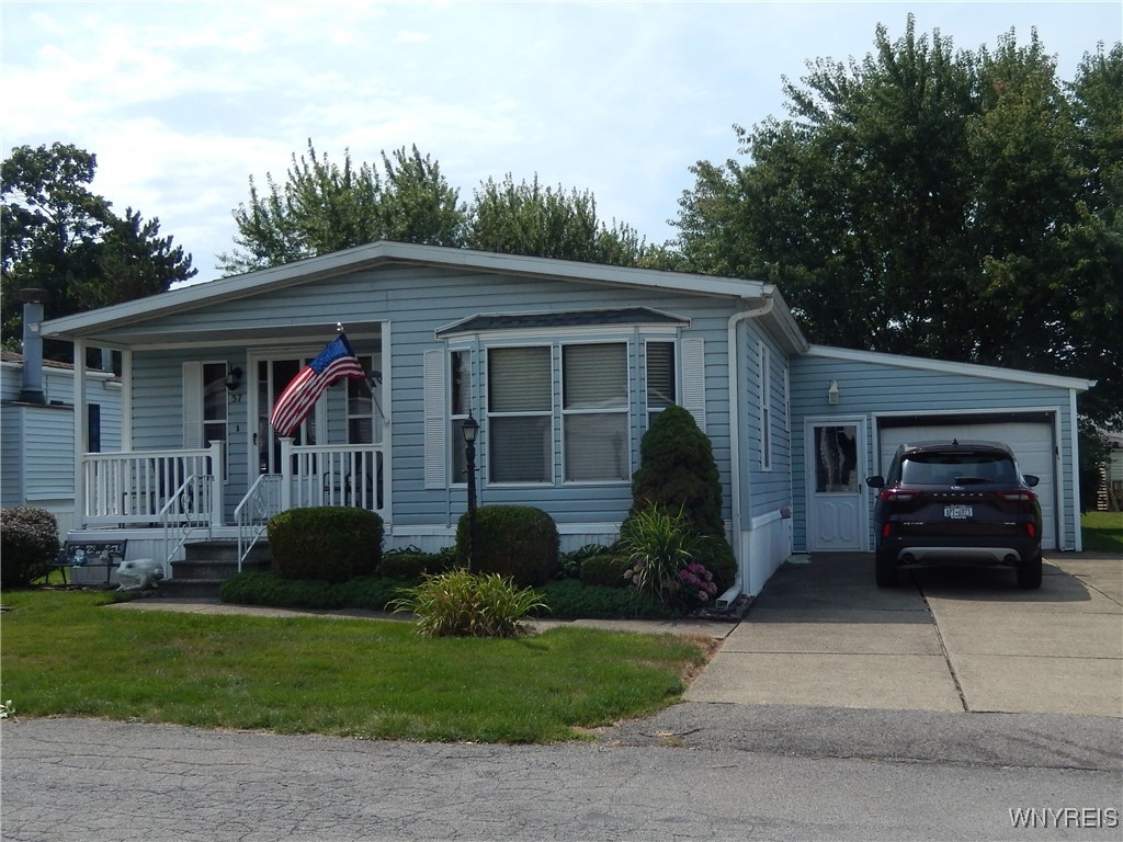 photo 0: 37 Brookridge Drive, Hamburg NY 14075