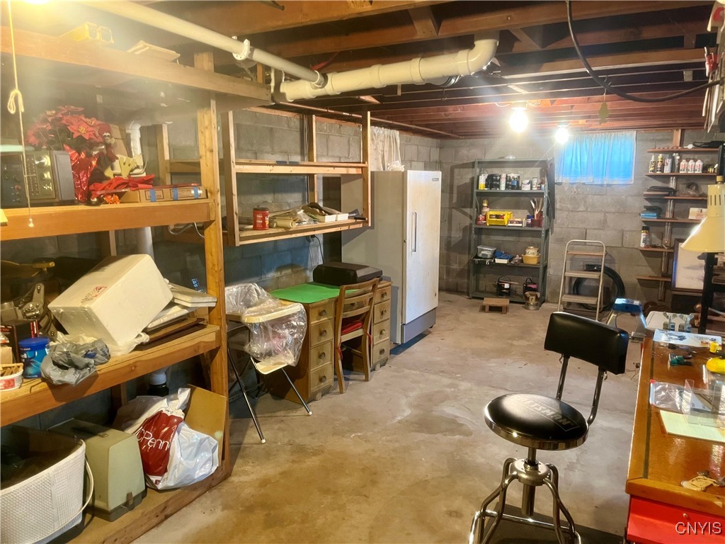 photo vE-zOpWydZei8A5-Aaw8JOt: 24 stewart, Manheim NY 13329