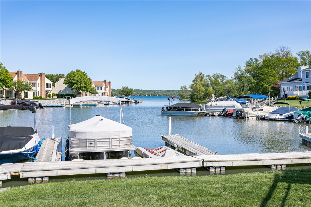 photo undefined: 72 Windward Way, Canandaigua City NY 14424