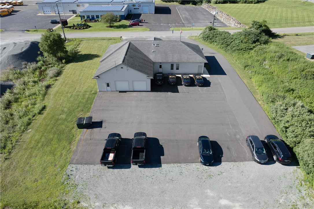 photo 4 : 5 Leonard Way, Deposit NY 13754