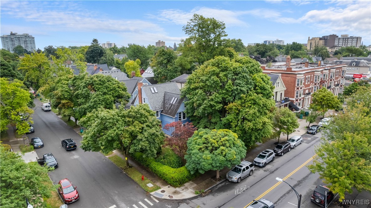 photo 2 : 619 Elmwood Avenue, Buffalo NY 14222