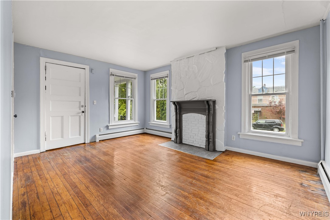 photo 4 : 619 Elmwood Avenue, Buffalo NY 14222