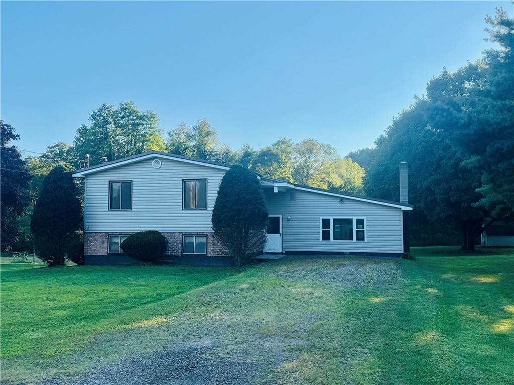 photo 1A4ppSiPaJk: 114 Bliss Road, Bainbridge NY 13733