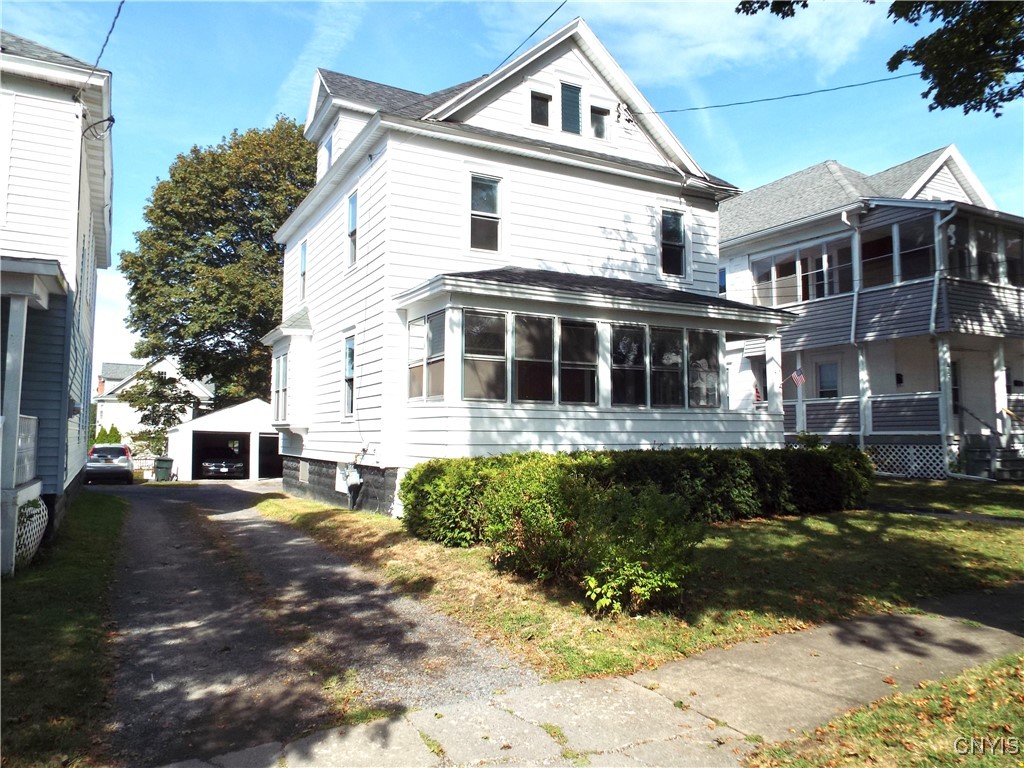 photo undefined: 415 Highland Avenue, DeWitt NY 13057