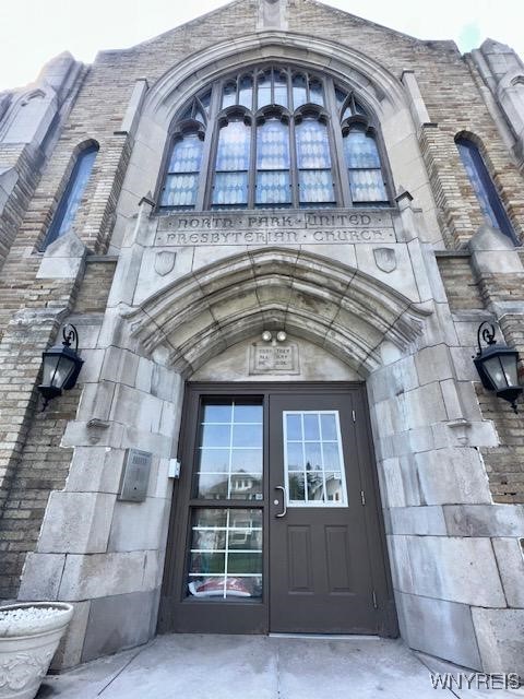 photo z-U0e4o: 700 Parkside Avenue 1, Buffalo NY 14216