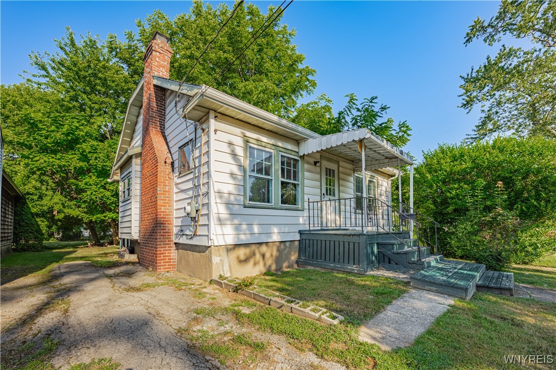 photo undefined: 21 Hyde Park, Lockport City NY 14094