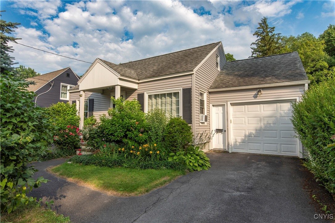 photo undefined: 67 Merritt Place, New Hartford NY 13413